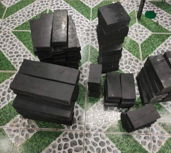Cao su giảm chấn MS 06