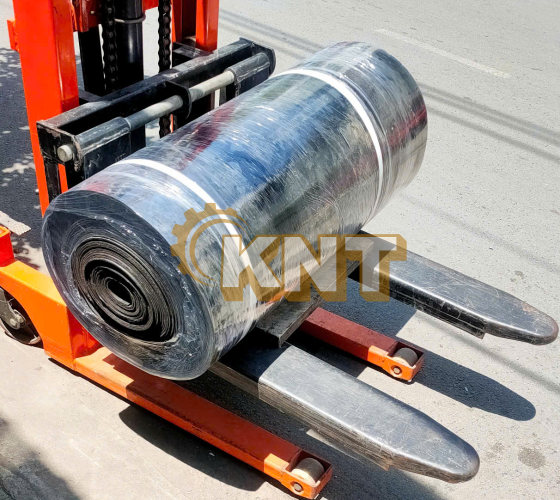 Dây băng tải cao su đen dày 5mm - Kim Ngân Thịnh