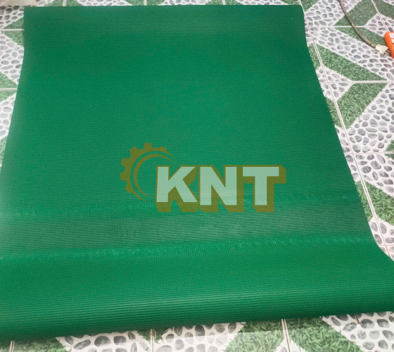 Dây băng tải pvc xanh 5mm nhám gai Kim Ngân Thịnh